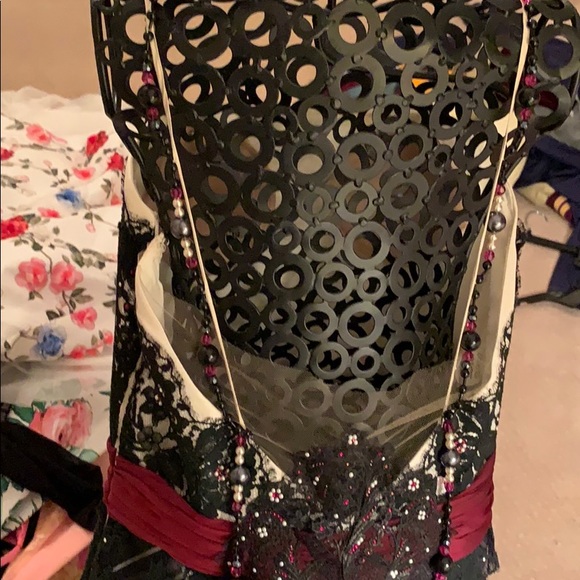 Black plaid dress with burgundy/pearl detailing - Picture 4 of 8